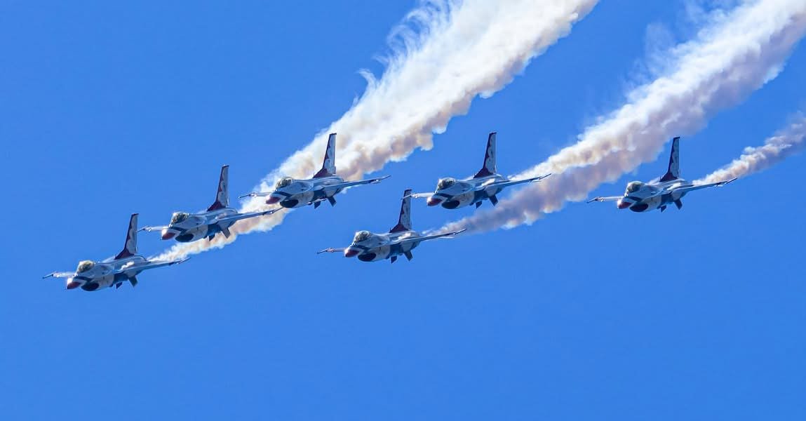 Events https://emeraldbeachproperties.icnd-cdn.com/images/events/Gulf Coast Salute.jpg